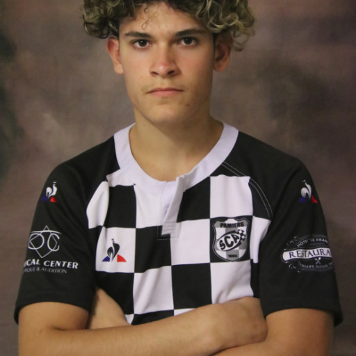 Leo Navarro
